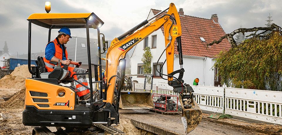 2t Minibagger SANY SY16c Tag mieten bei BauMa³ – 4