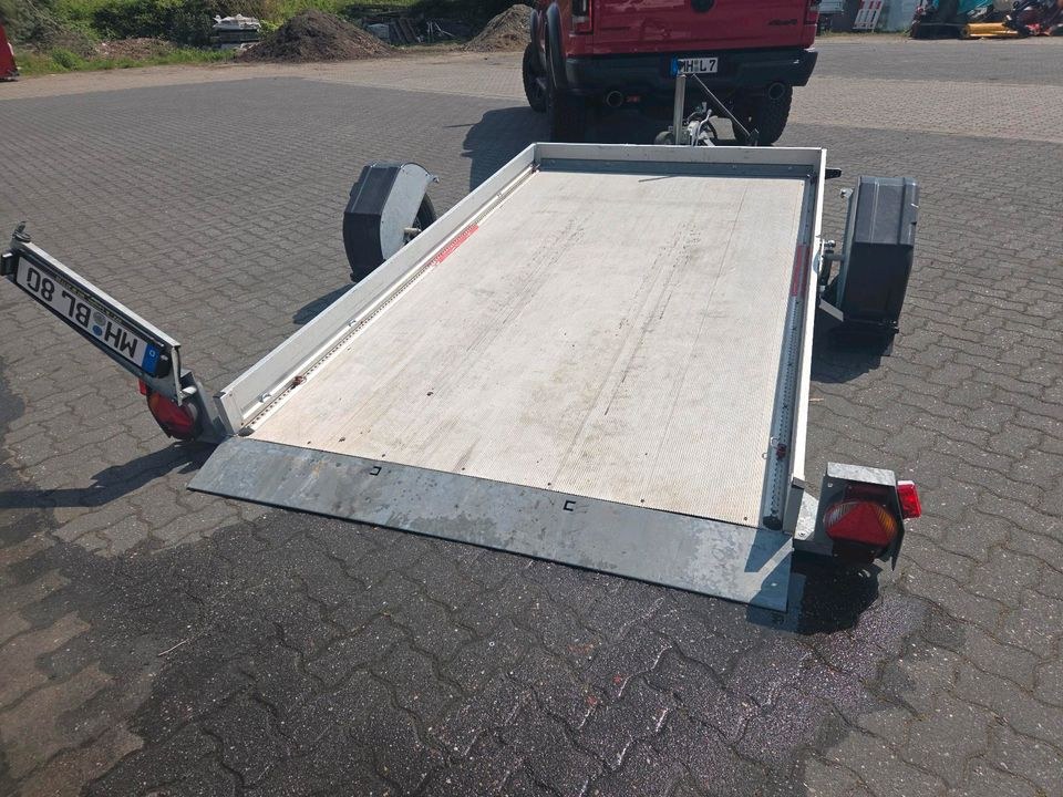 Absenkbarer Anhänger 1500Kg auch Klasse B mieten bei Friedrich - Ebert – 3