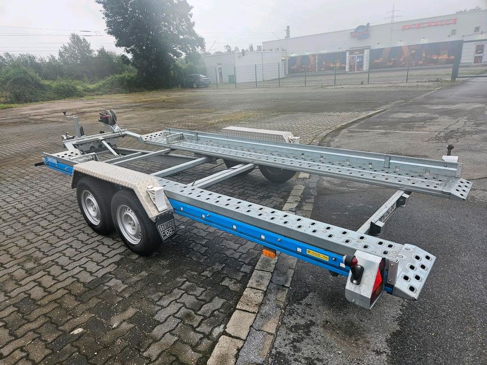 Autotransporter Autotransportanhänger Tieflader mieten – 3