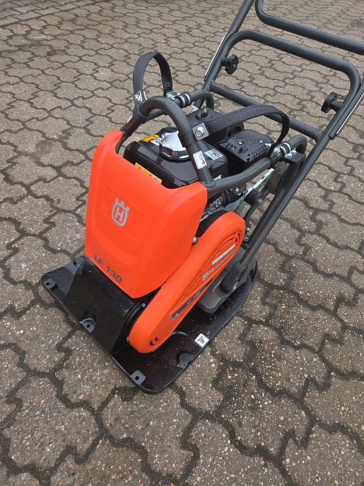 Rüttelplatte 130 Kg Honda Benzin Vorlauf Matte mieten