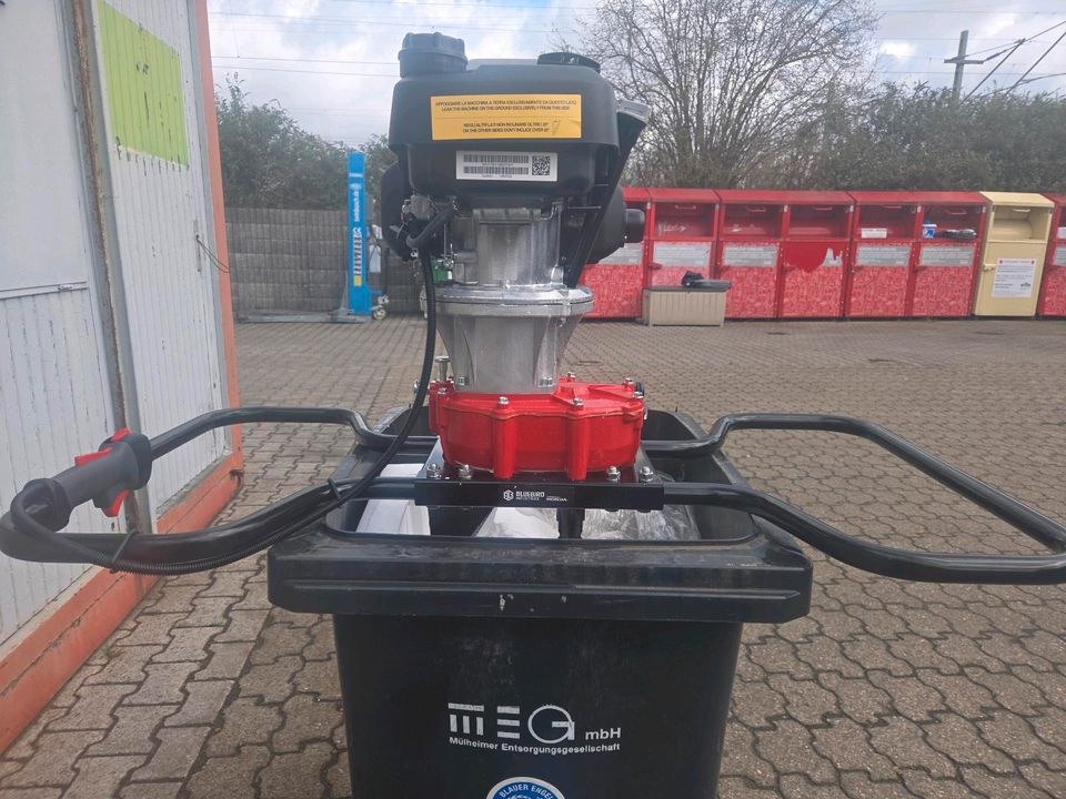 Erdbohrer Erdlochbohrer Honda Benzin 10 40cm mieten in Mülheim (Ruhr) – 2