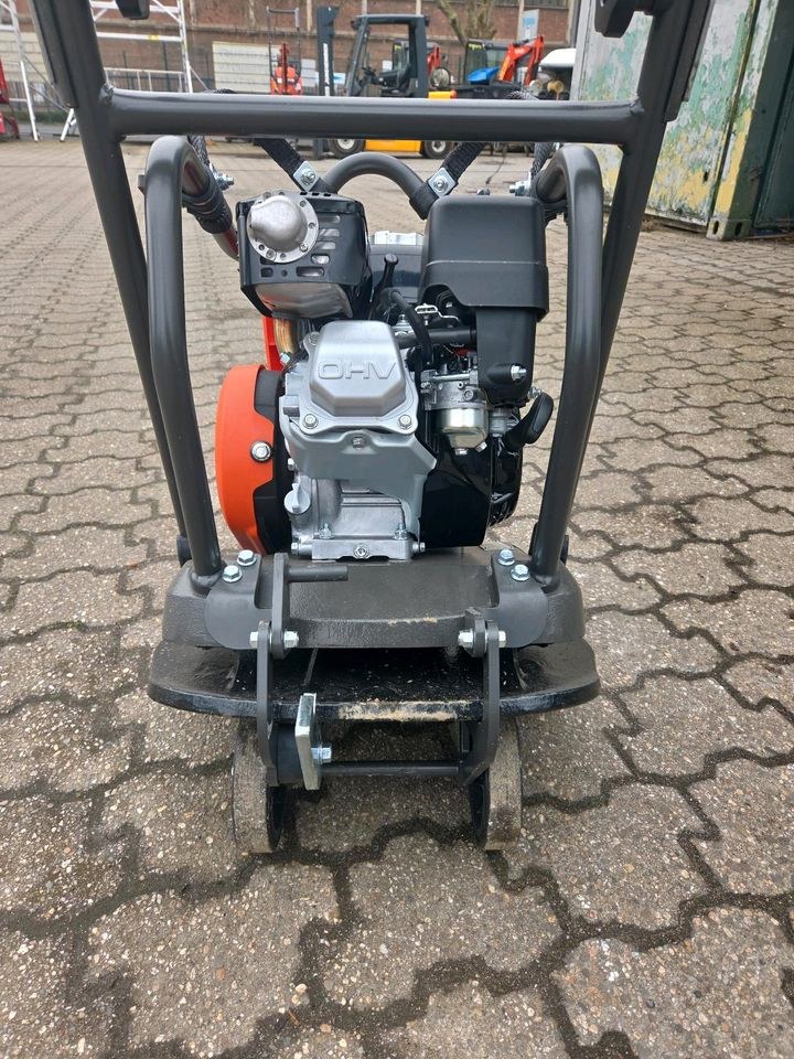 Rüttelplatte 130 Kg Honda Benzin Vorlauf Matte mieten – 3