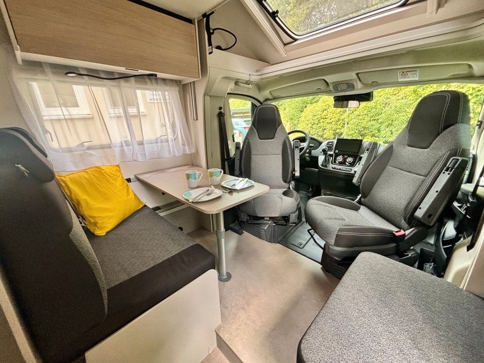 Wohnmobil Teilintegriert LMC Tracer 690EL mieten in Gütersloh – 3
