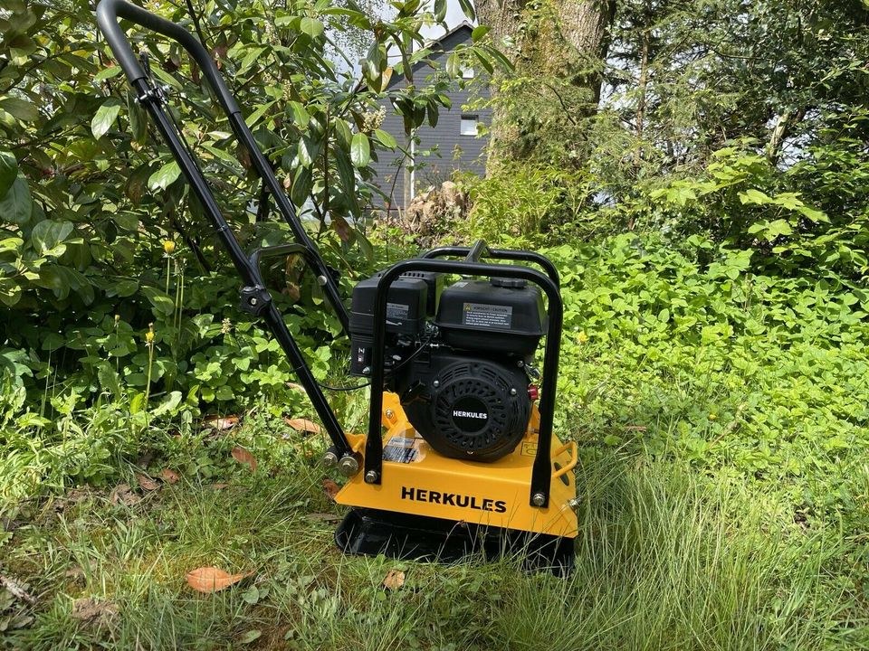 Rüttelplatte 60kg Verdichter mieten bei D. Timm Vermietung – 2