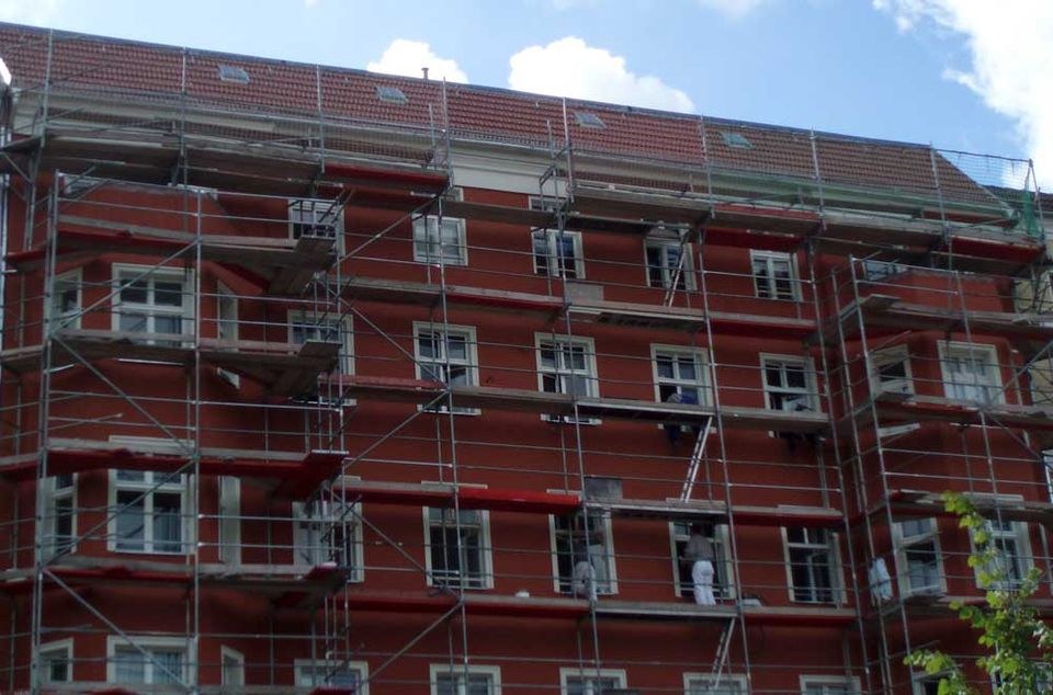 Layer Gerüst mieten in Schwandorf – sicher in der Höhe