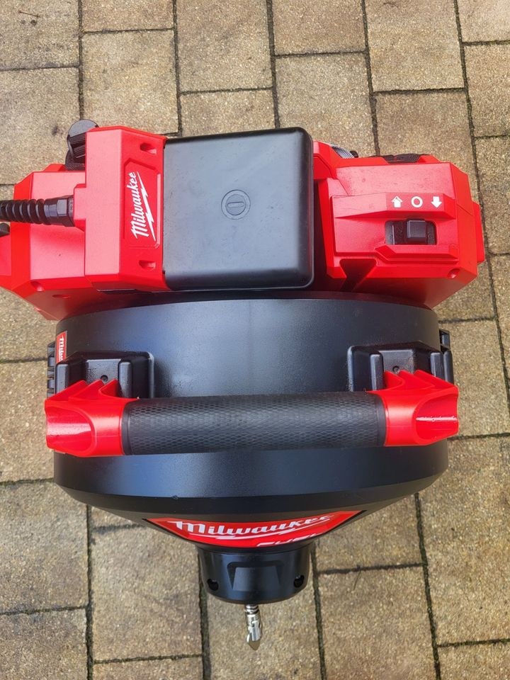Rohrreinigungsmaschine Kanalspiralem Rohrspirale mieten in Schwandorf – 3