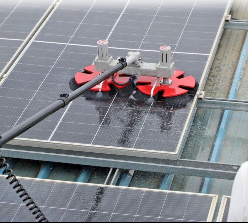 Solarreinigung Photovoltaik Reinigung PROFI mieten in Schwandorf – 3