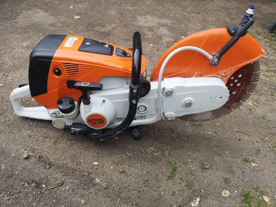Motorflex stihl TS 700 Trennschleifer Asphalt mieten in Schwandorf – 2
