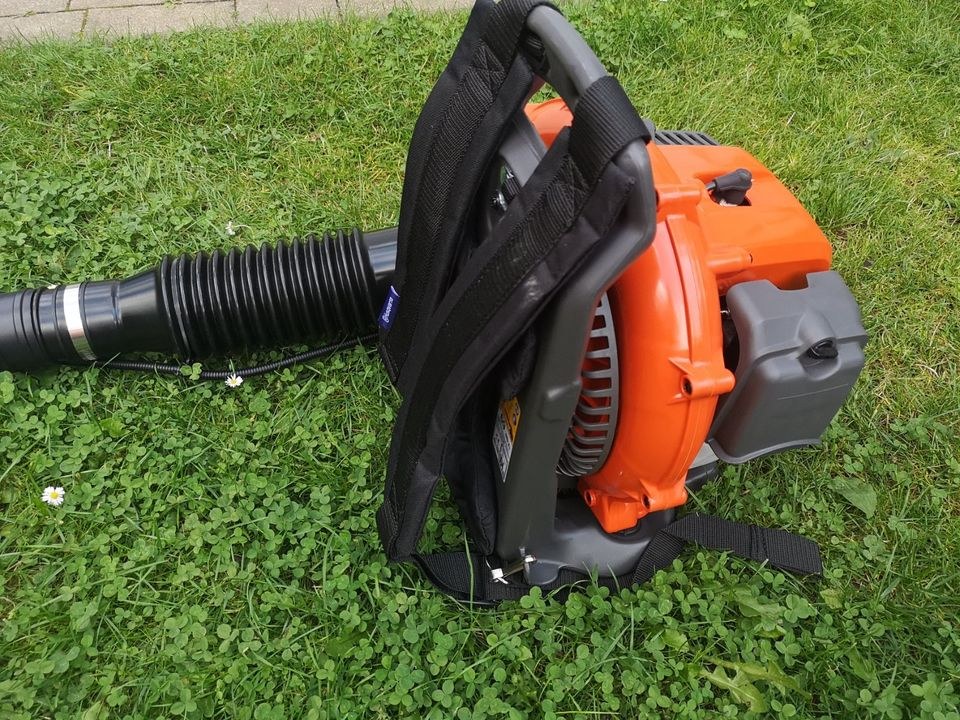 Blasgerät Husqvarna 530 BT mieten in Schwandorf – 3