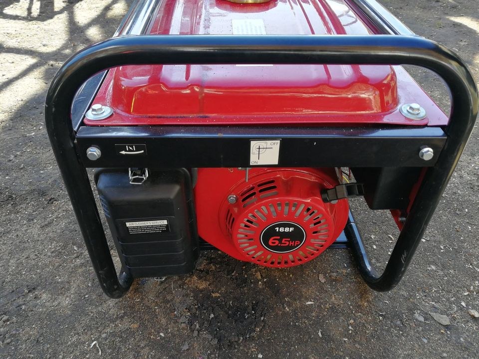 Stromzeuger 4,5 KW 230V 380 V 12 Volt mieten in Schwandorf – 3