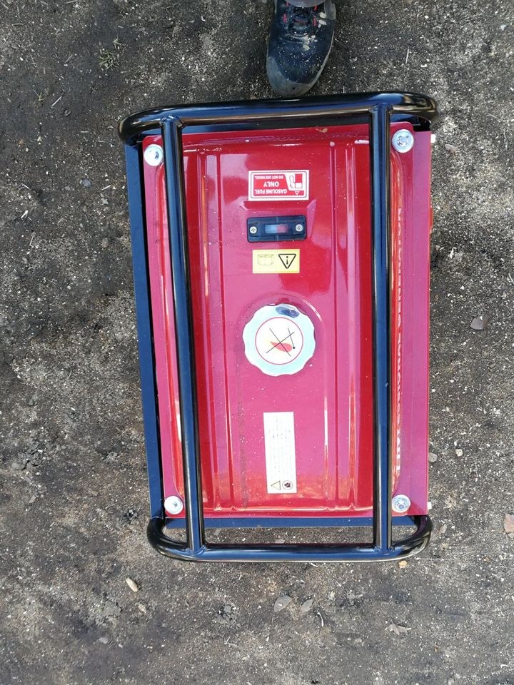 Stromzeuger 4,5 KW 230V 380 V 12 Volt mieten in Schwandorf – 4