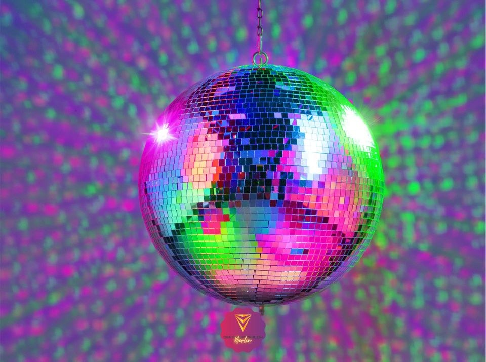 Discokugel PA Lautsprecher Licht mieten in Treptow – 2