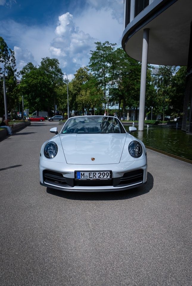 Porsche Carrera Cabrio 992 ohne Kreditkarte mieten in Bogenhausen – 2