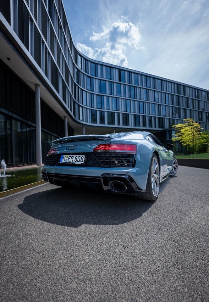 Audi R8 V10 Coupé Sportwagen ohne Kreditkarte mieten in Bogenhausen – 2