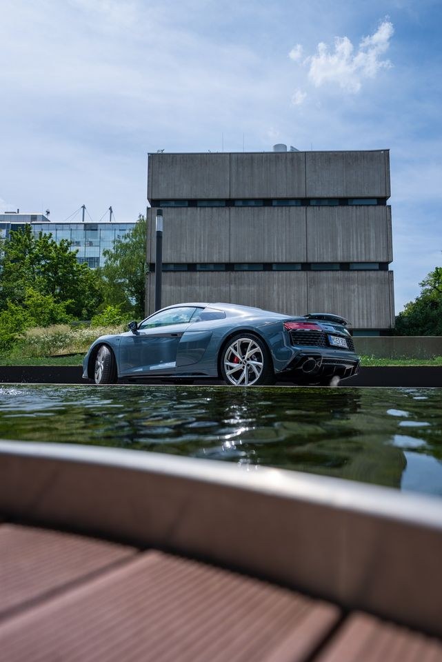 Audi R8 V10 Coupé Sportwagen ohne Kreditkarte mieten in Bogenhausen – 4