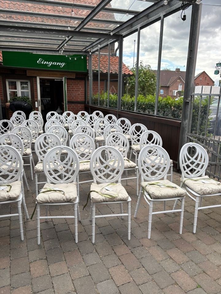 Tiffany Stühle mieten in Beckum – Sitzplätze für alle – 3