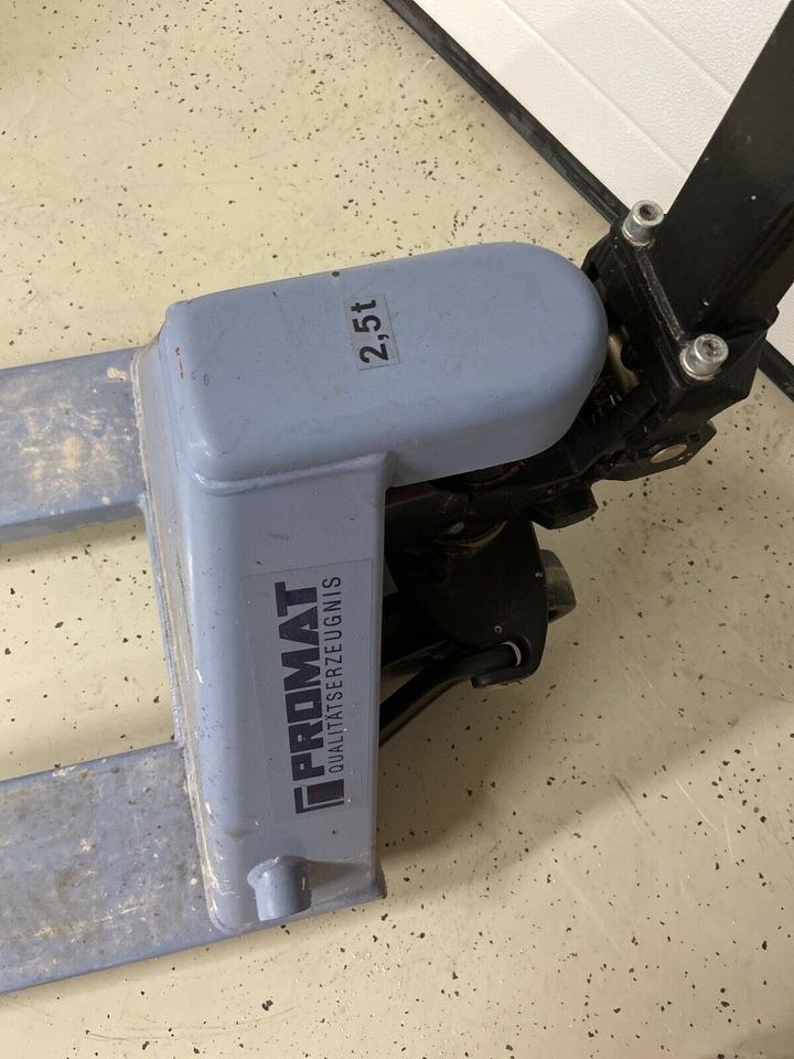 Hubwagen 2500 kg mieten bei F.S.E.R.-Bau – für schwere Lasten – 2