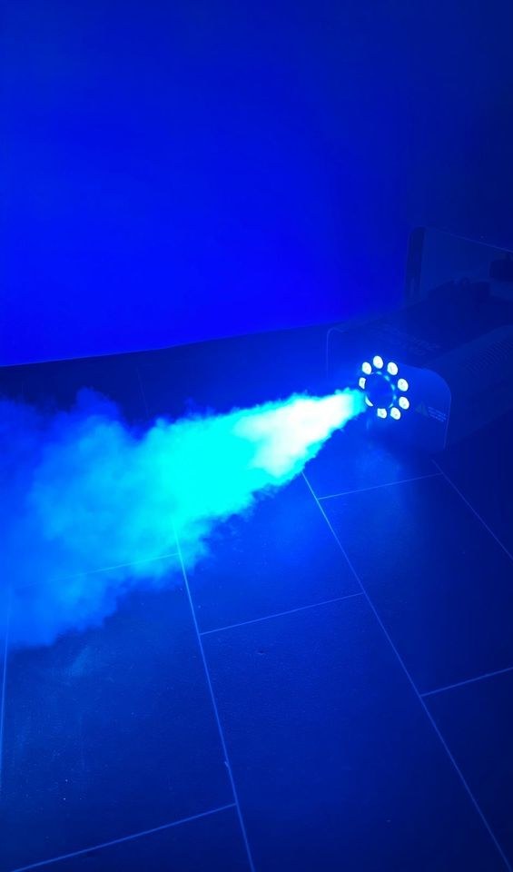 Nebelmaschine beamz S 1500 LED mieten in Erding – 3