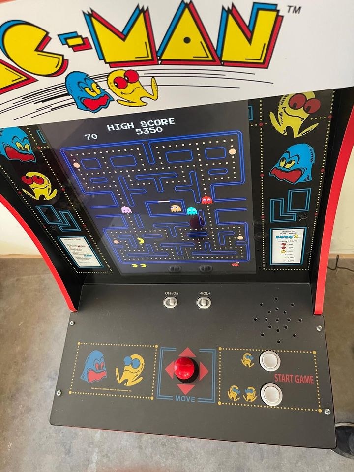 Arcadeautomat PAC MAN STREET FIGHTER mieten in Erding – Spiel & Spaß – 2