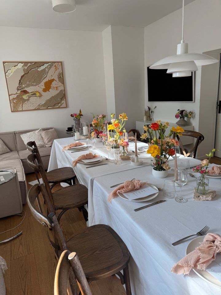 Stühle Tische Deko Hochzeiten Feiern mieten bei Fantastisch – 4