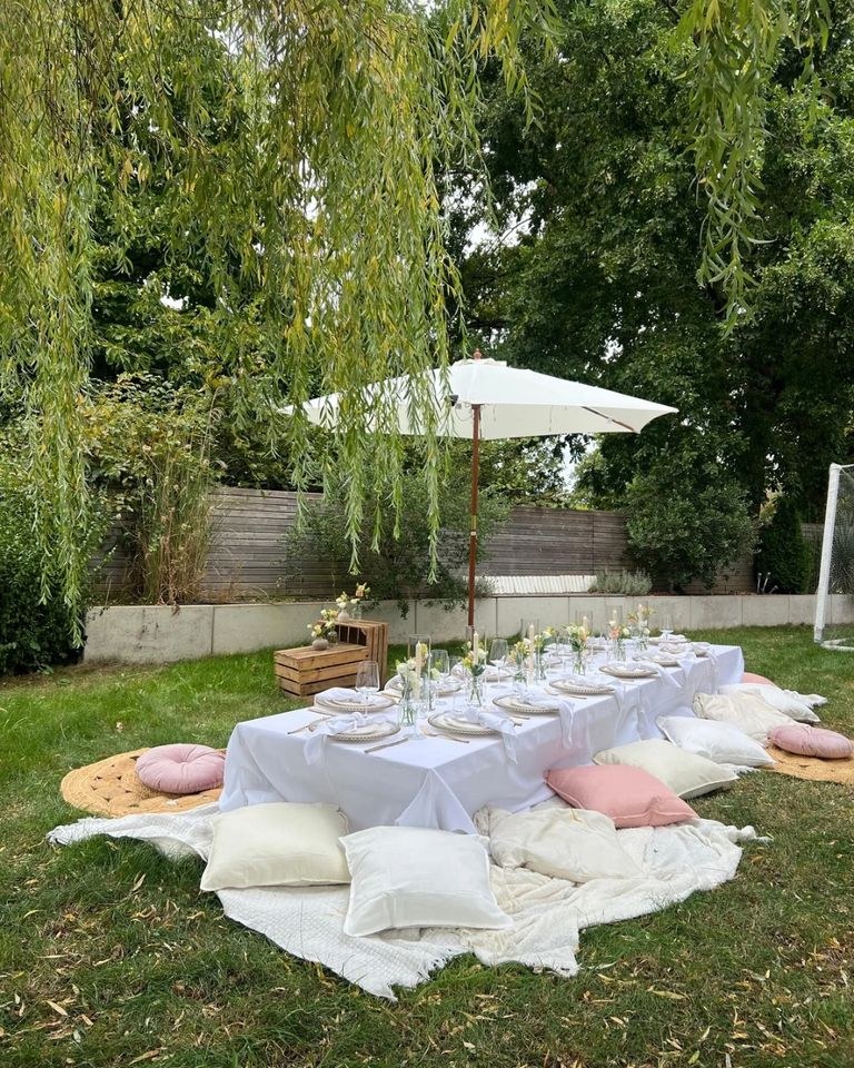 Picknicktisch Deko mieten bei Fantastisch – für Ihr Fest