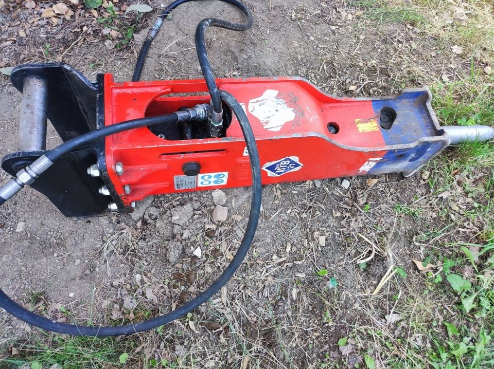 Abbruchhammer Stemmhammer Bagger mieten bei Hausmeisterservice Fisch – 3