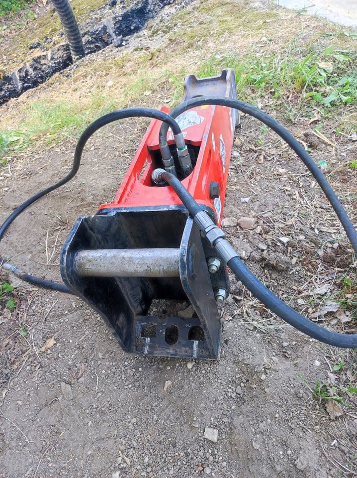 Abbruchhammer Stemmhammer Bagger mieten bei Hausmeisterservice Fisch – 2