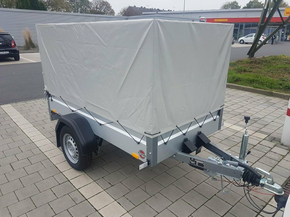 Plananhänger 850kg mieten in Stuhr – für Umzug, Garten & Transport