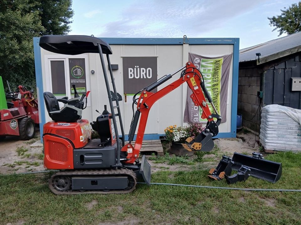 Mini Bagger Rampen Anhänger mieten in Ladelund – 2