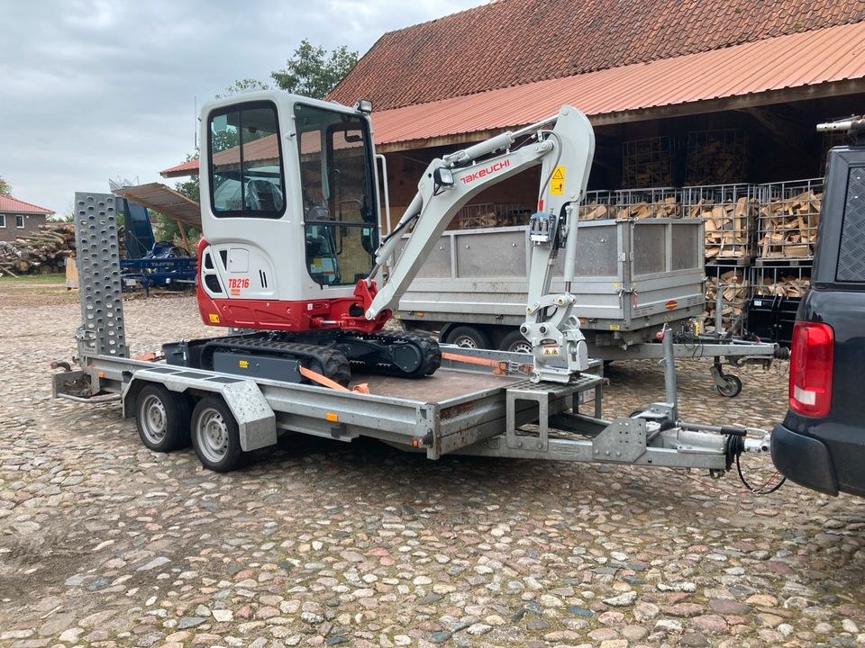 Minibagger Takeuchi TB216 mieten in Wrestedt