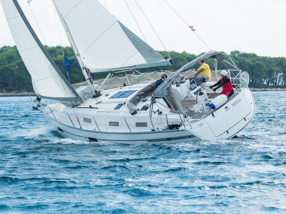 Yachtcharter Bavaria Cruiser 36 Kroatien Boot mieten in Bad Homburg