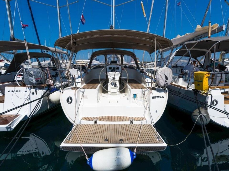 Yachtcharter Bavaria Cruiser 36 Kroatien Boot mieten in Bad Homburg – 3