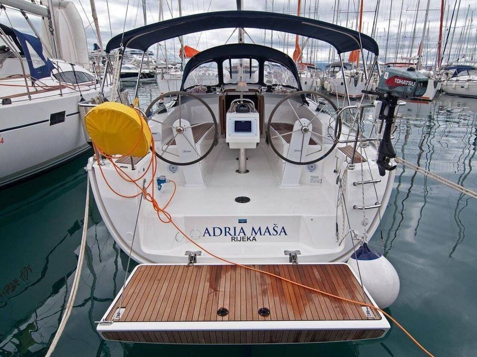 Yachtcharter Bavaria Cruiser 34 Kroatien Boot mieten in Bad Homburg