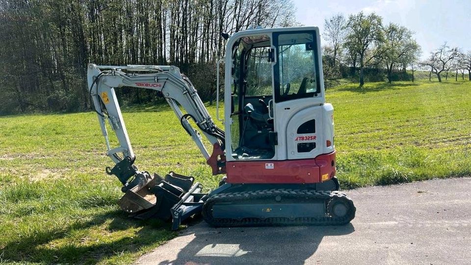 Minibagger EZ 26 Bagger Radlader Rüttelplatten mieten in Aach – 3