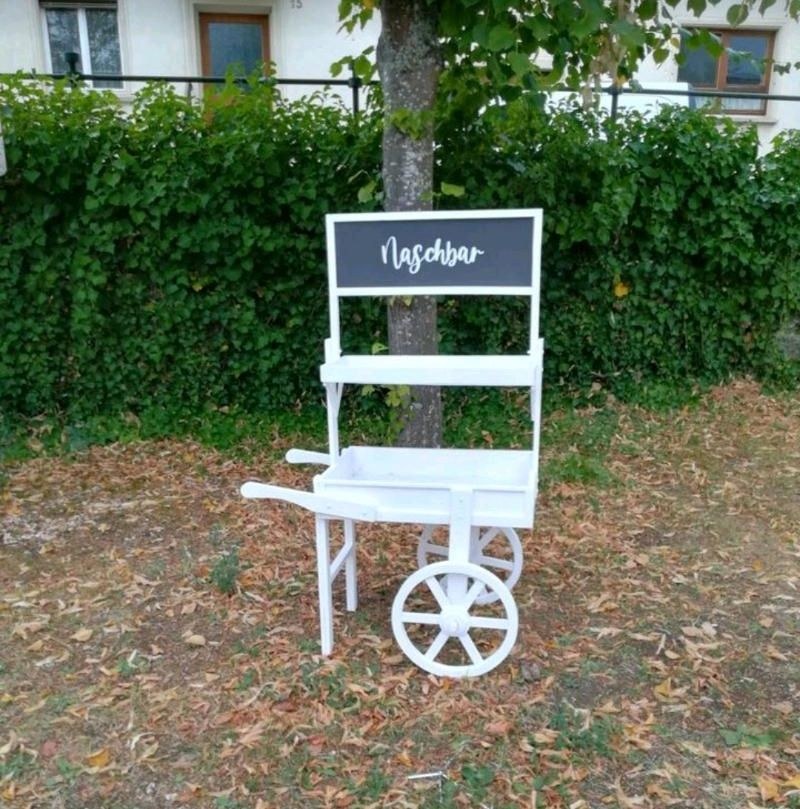 Saftbar zum Sektempfang mieten bei JF Baudienstleistungen – mobile Bar – 4