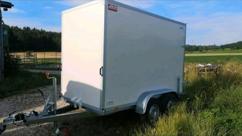 Kofferanhänger geschlossener Anhänger mieten in Aach – 4