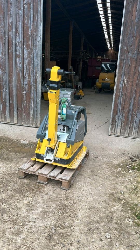 Rüttelplatten,Stampfer Rammax ohne Pflastermatte mieten in Aach – 3