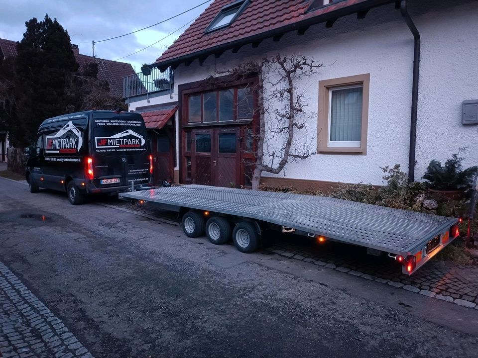 Autotransportanhänge Plattformanhänger 6m mieten in Aach