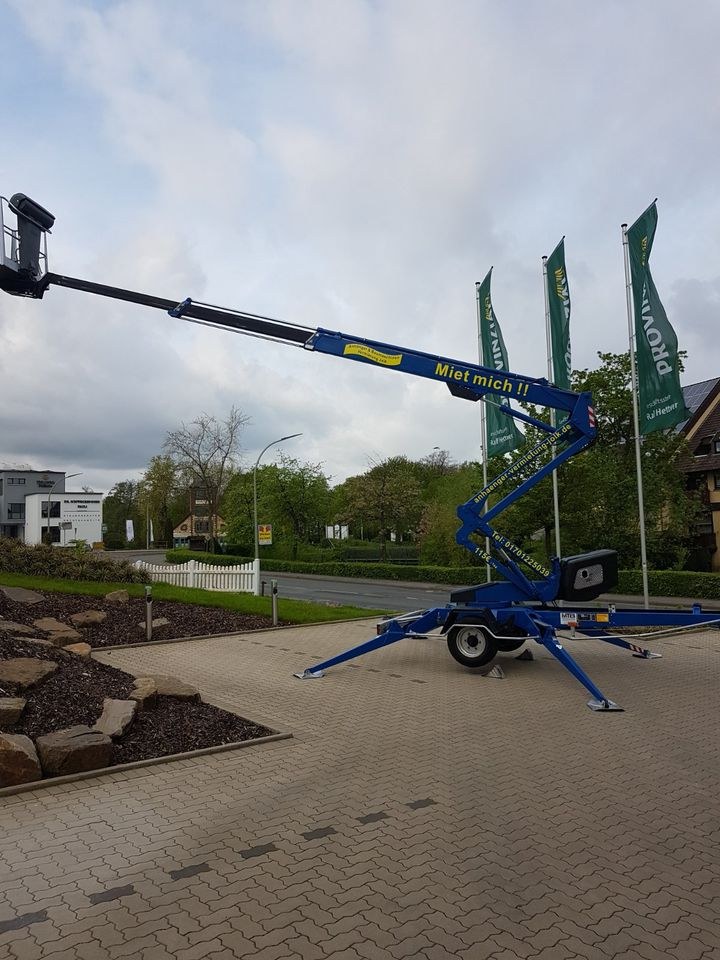 Arbeitsbühne Anhänger Hubsteiger Steiger 18m mieten in Ense – 2
