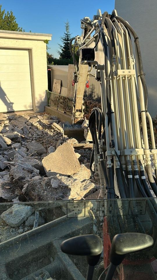 3,0 Tonnen Bagger inkl Stemmhammer Takeuchi mieten bei Vermietung Jolk – 3