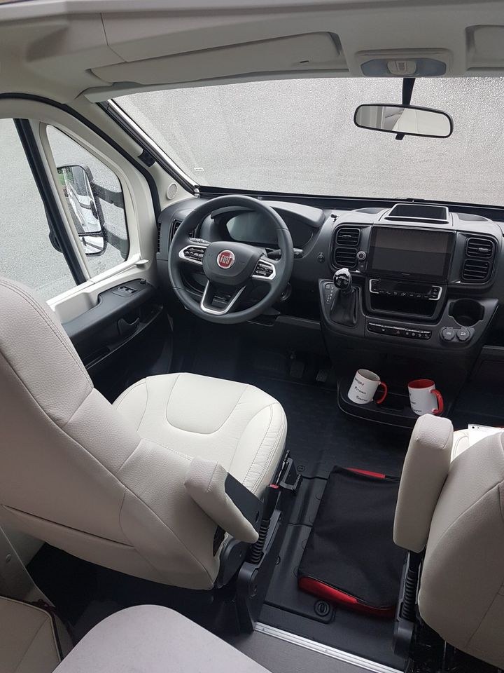 Wohnmobil Camper Rapido Caravan Camping mieten bei Vermietung Jolk – 3