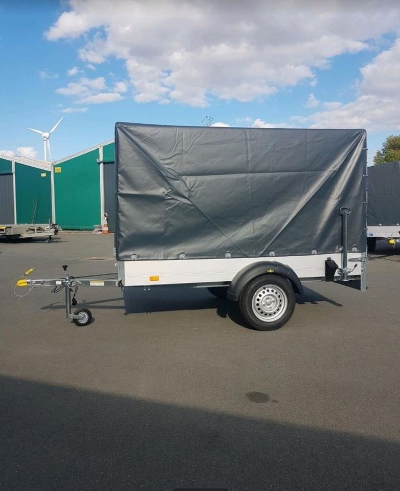 Miet mich planen Anhänger Umzug Transporter mieten bei Vermietung Jolk