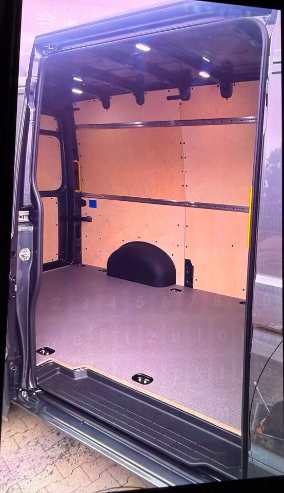 Vw crafter Transporter Sprinter Bulli mieten bei Vermietung Jolk – 4