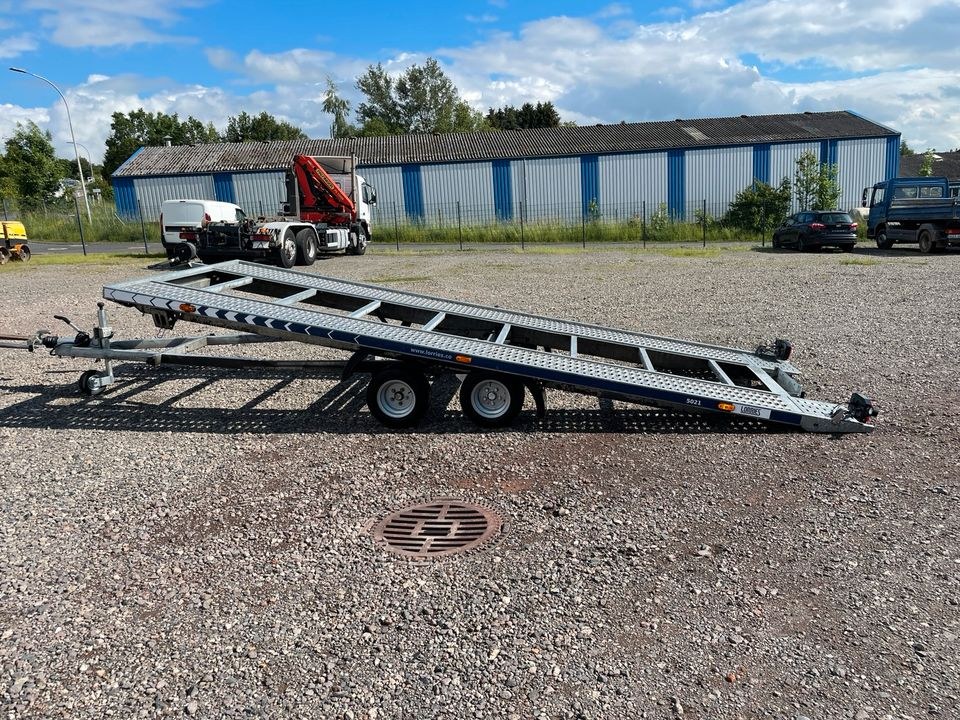 Autotransportanhänger Autotransporter K&K mieten in Mücke
