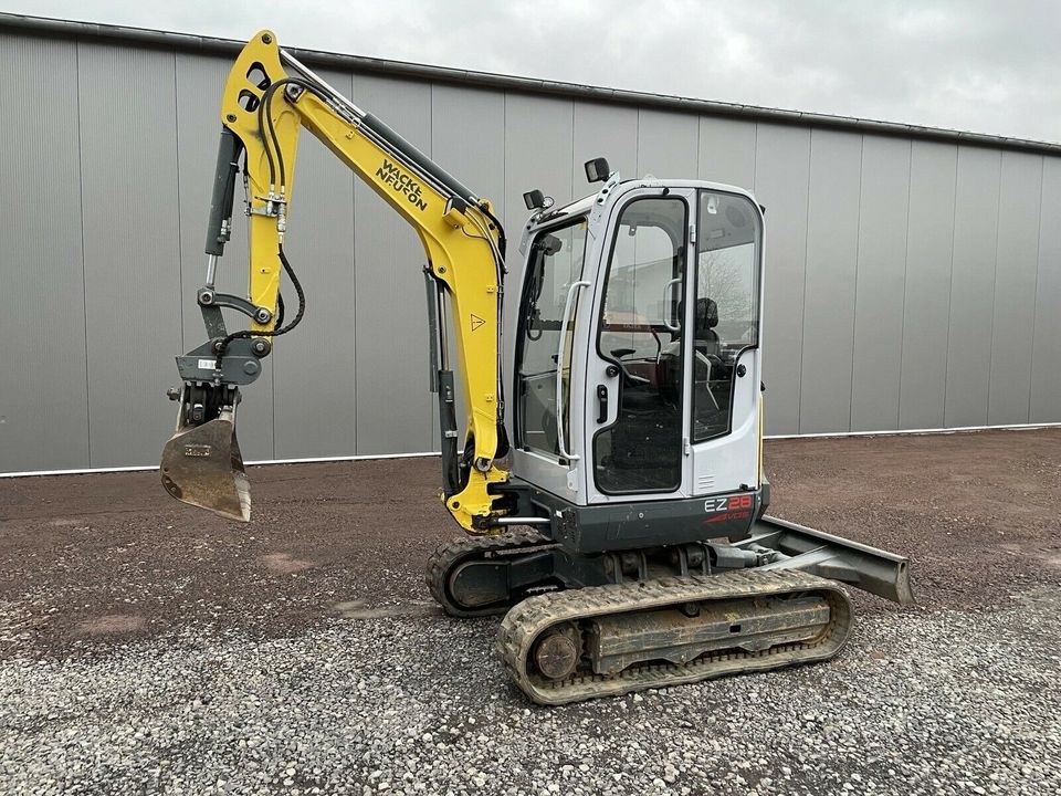Minibagger Wacker Neuson EZ 28 3,3 t Bagger K&K mieten in Mücke