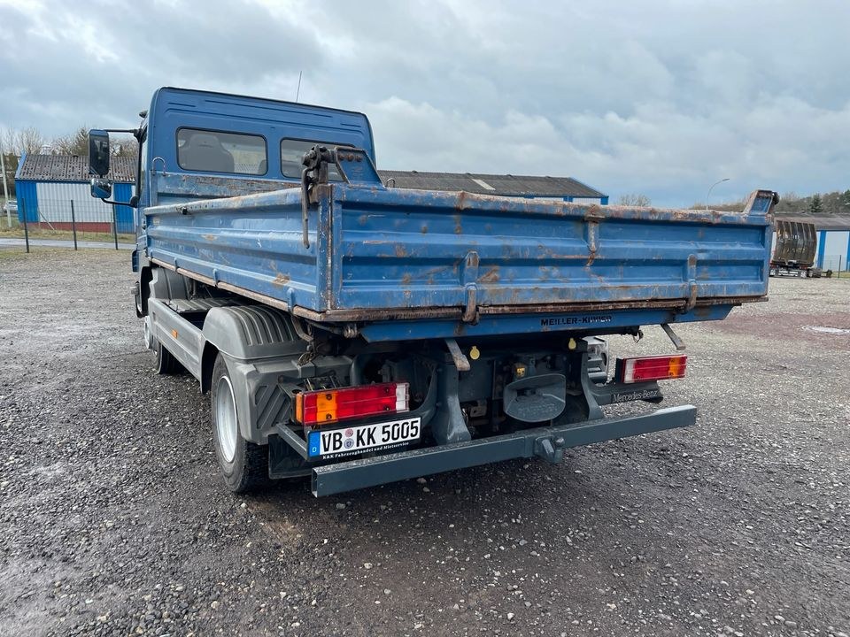 Mercedes Benz Atego 822 Dreiseitenkipper Kipper mieten in Mücke – 3