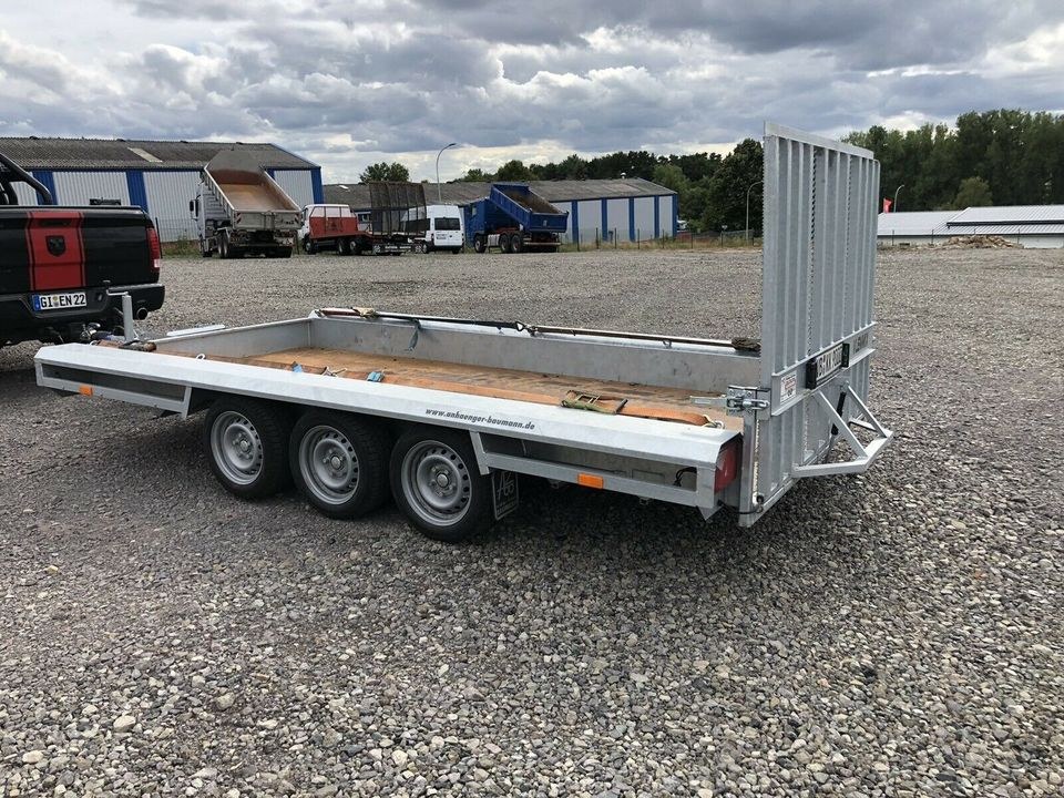 Baumaschinentransporter 3,5t 100 km h mieten in Mücke