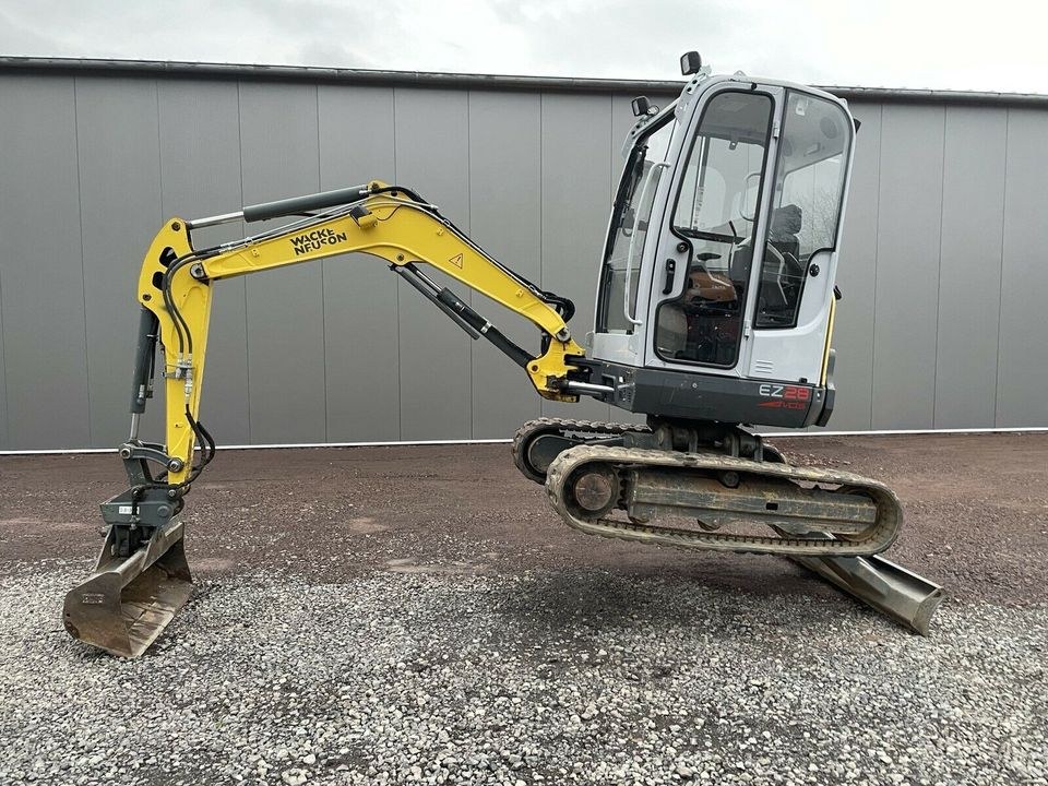 Minibagger Wacker Neuson EZ 28 3,3 t Bagger K&K mieten in Mücke – 2