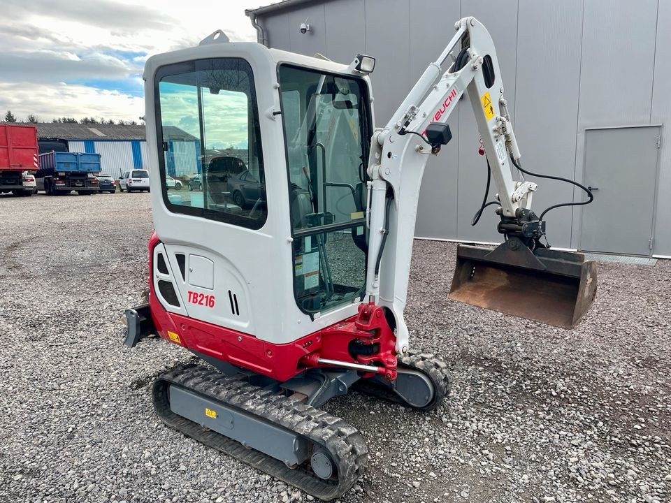 Takeuchi TB216 Minibagger Bagger Kompaktbagger mieten in Mücke – 2
