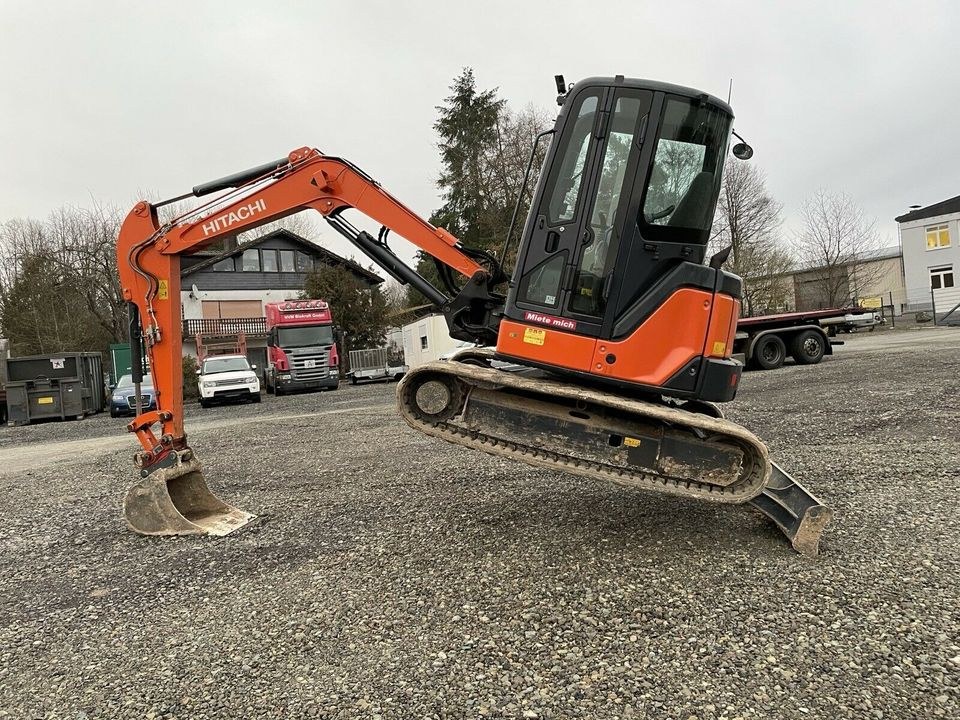 Minibagger Hitachi ZX52U 5t Bagger K&K mieten in Mücke – 2